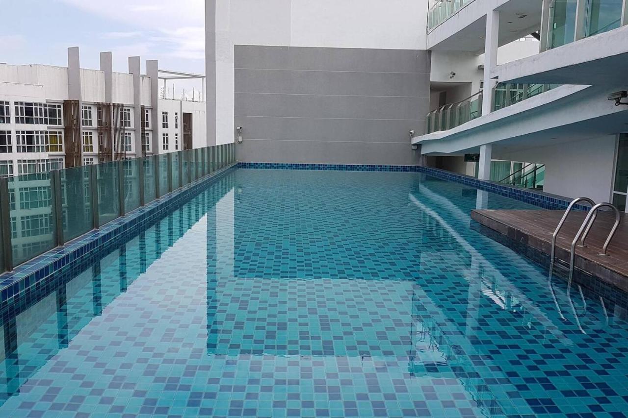 Homestay Kuala Lumpur ; Terminal Tbs ; Bukit Jalil Экстерьер фото